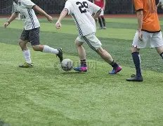 燕豪芬勇猛,稳健夺冠,乐竞体育,乐竞体育官网,LEJIN,Sports,足球直播,篮球赛事,体育高清,NBA直播