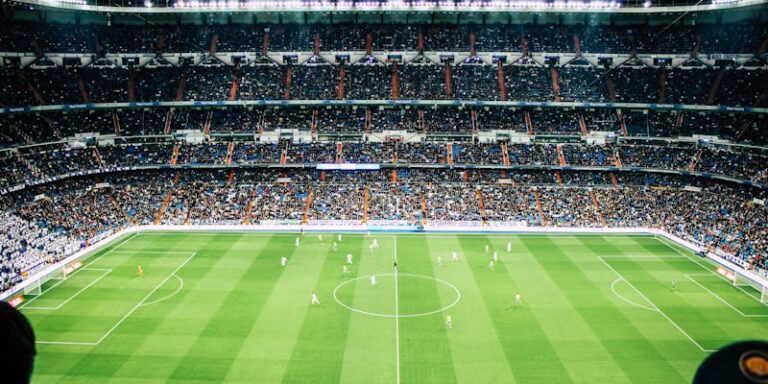 曼联后防线,告急,英超连续,乐竞体育官网,LEJIN,Sports,足球直播,篮球赛事,体育高清,NBA直播