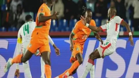 乐竞体育 资讯 104439 wl5